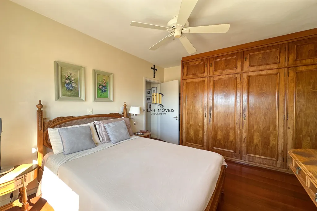 Apartamento 3 dormitórios no bairro Mont Serrat