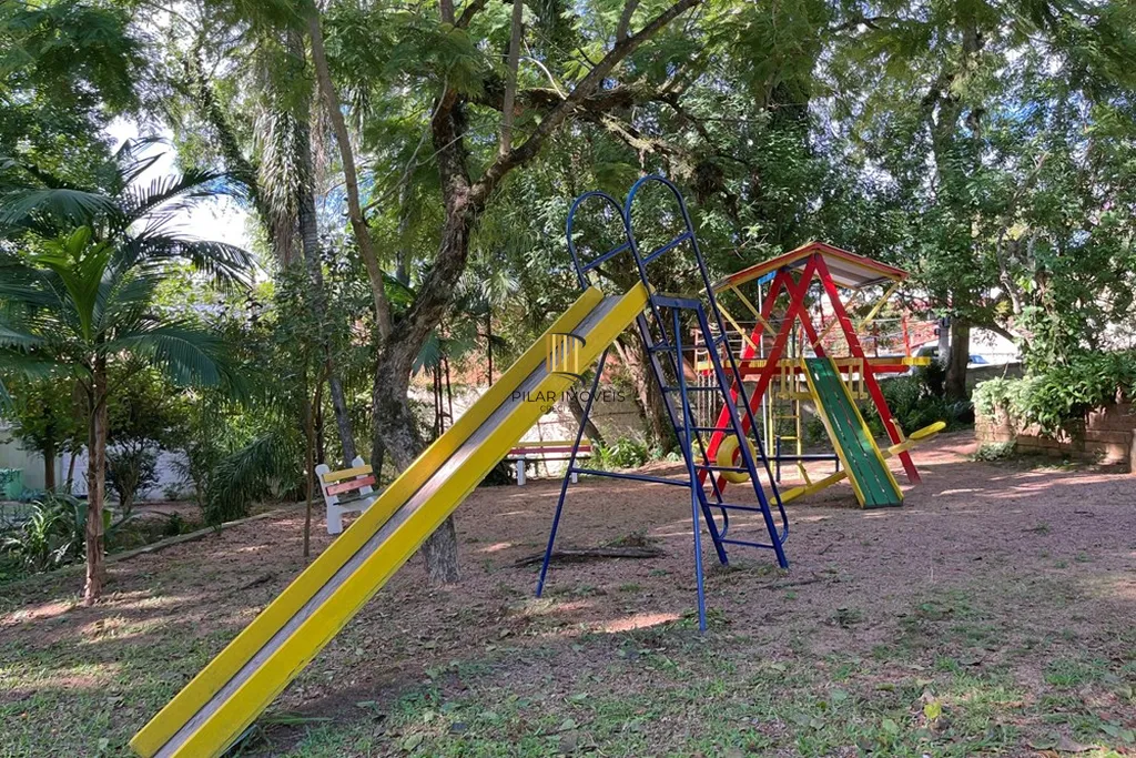 Apartamento 3 dormitórios no bairro Guarujá