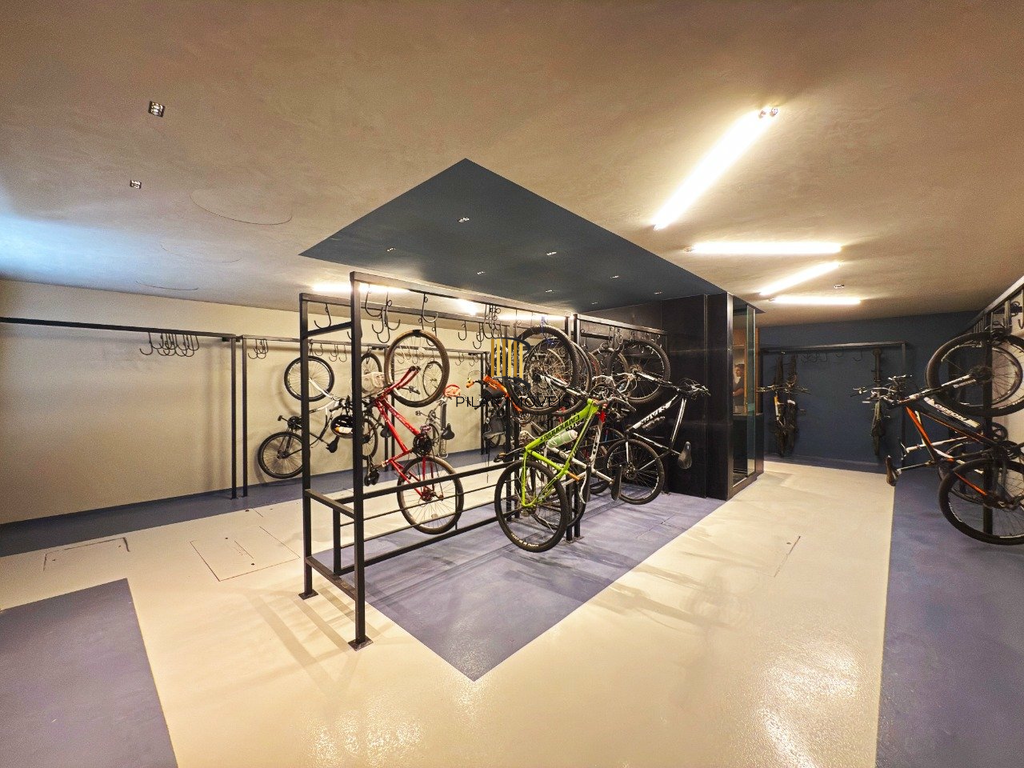 Apartamento 3 dormitórios no bairro Cidade Baixa