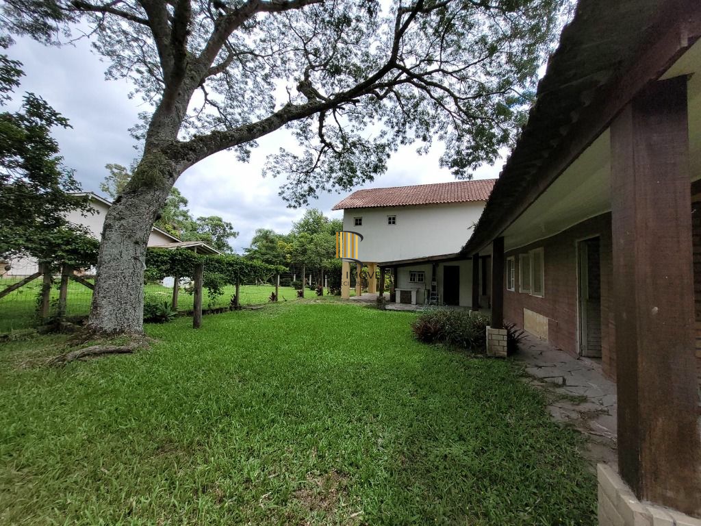 Fazenda no bairro Branquinha