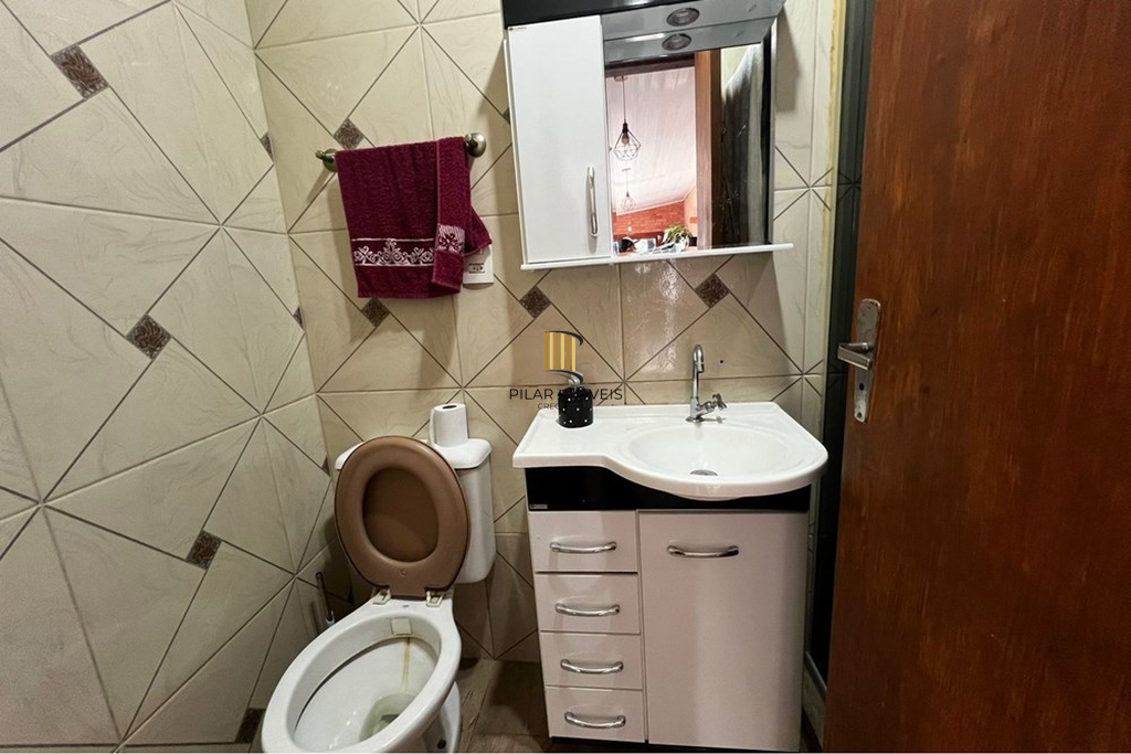 Casa 3 dormitórios no bairro Jardim Carvalho