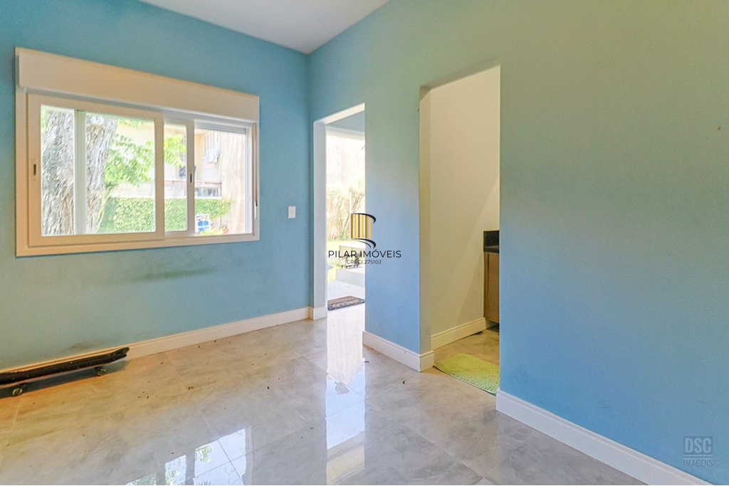 Casa 3 dormitórios no bairro Ipanema