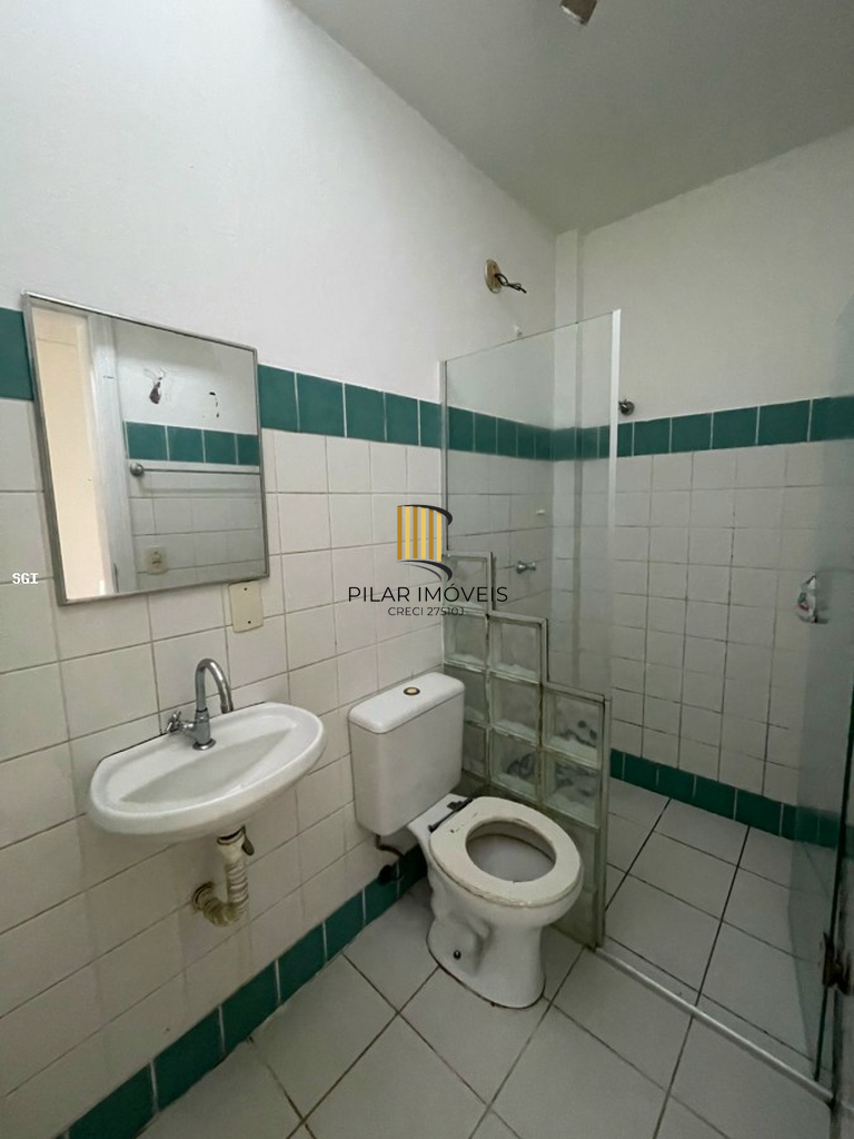 Casa 2 dormitórios no bairro Jardim do Salso