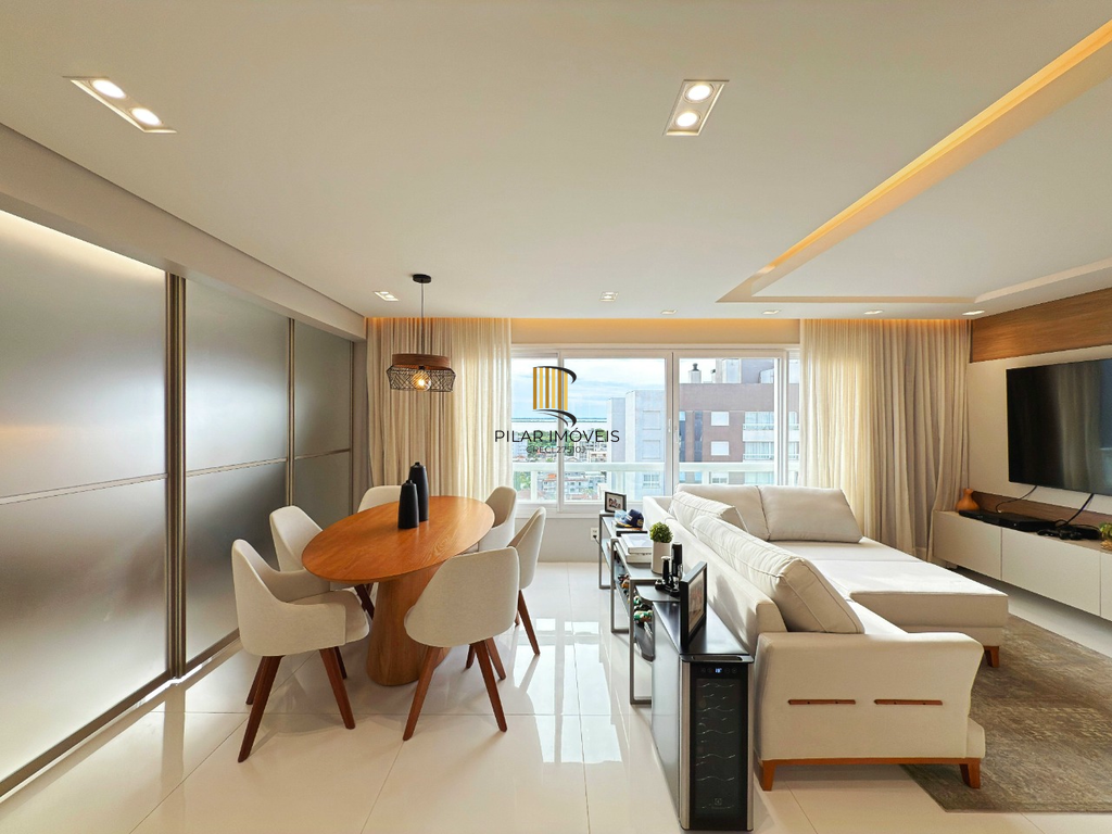 Apartamento 3 dormitórios no bairro Menino Deus