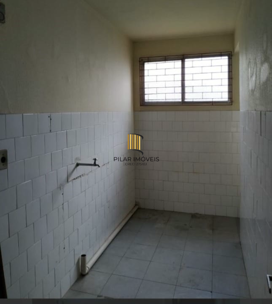 Apartamento 2 dormitórios no bairro Parque dos Maias