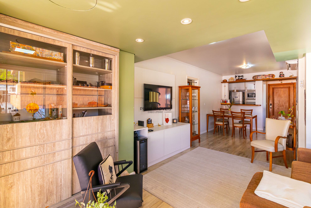 Apartamento 3 dormitórios no bairro Mont Serrat