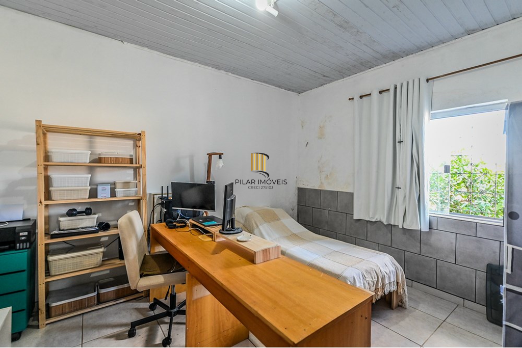 Casa 4 dormitórios no bairro Vila Ipiranga