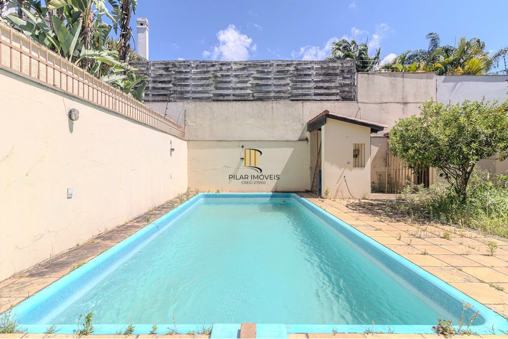 Casa 3 dormitórios no bairro Chácara das Pedras