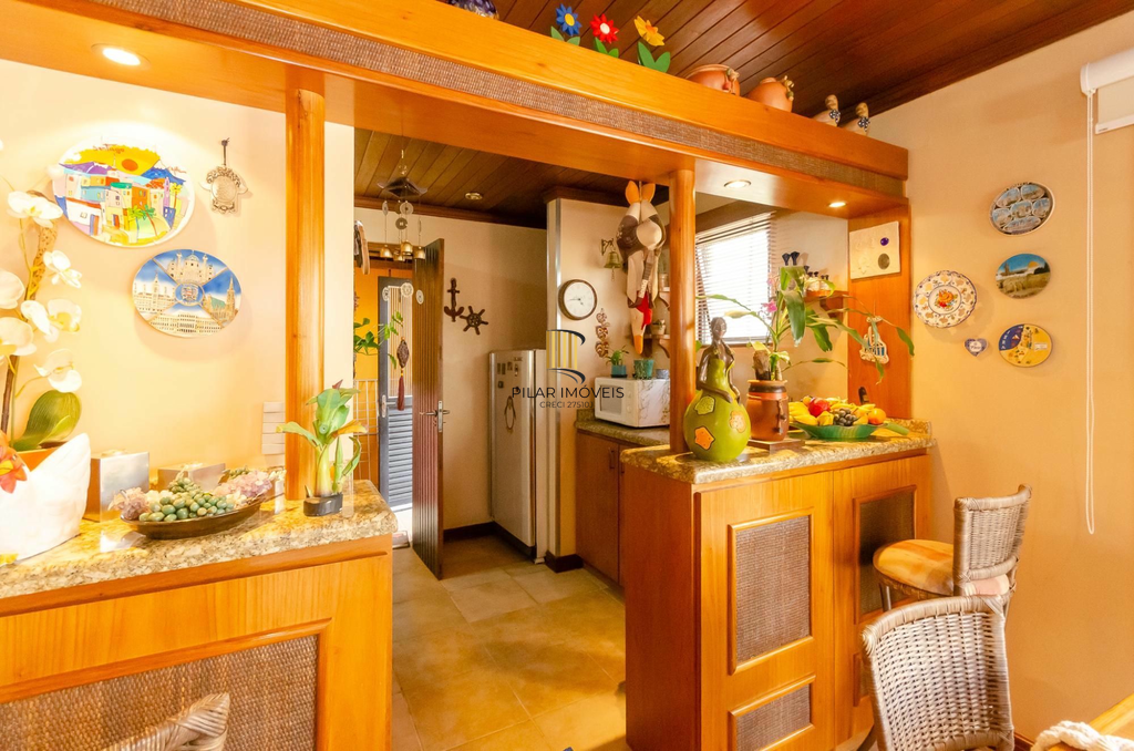 Cobertura 3 dormitórios no bairro Petrópolis