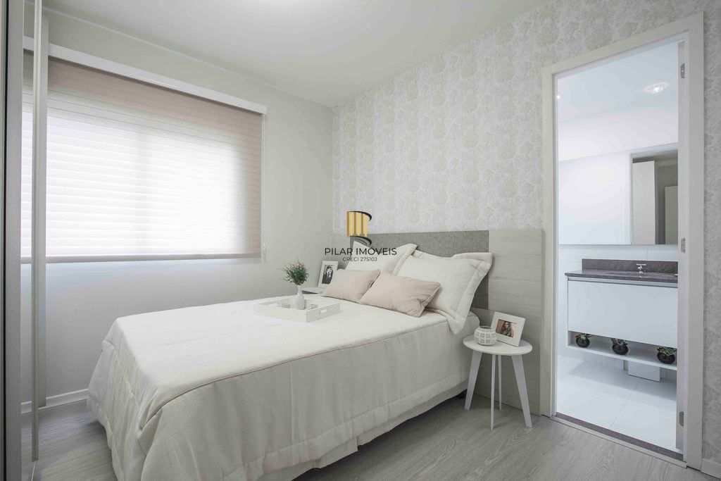 Apartamento 2 dormitórios no bairro Humaitá