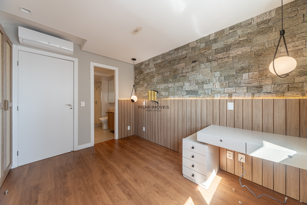 Apartamento 3 dormitórios no bairro Petrópolis