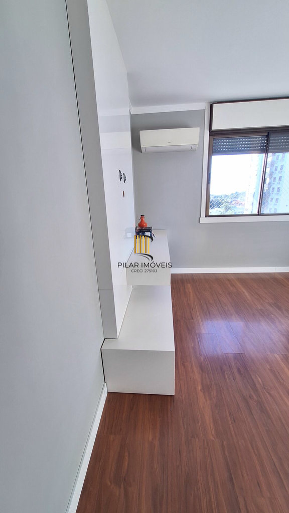 Apartamento 3 dormitórios no bairro Cristal