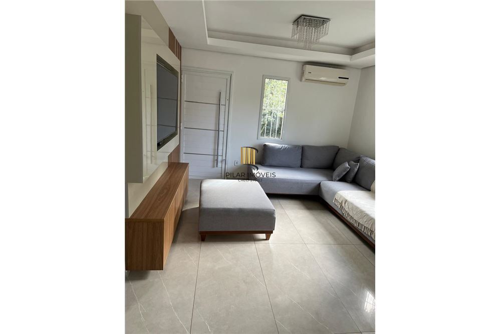 Casa 2 dormitórios no bairro Santa Isabel