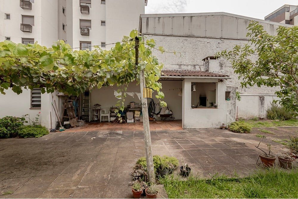 Terreno no bairro Menino Deus