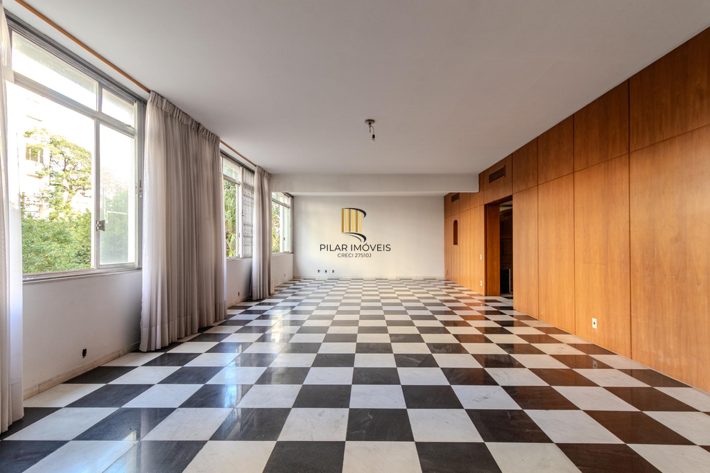Apartamento 4 dormitórios no bairro Moinhos de Vento