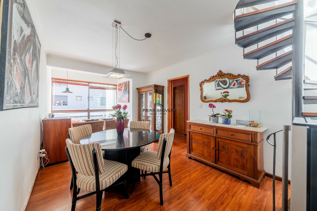 Cobertura 2 dormitórios no bairro Petrópolis