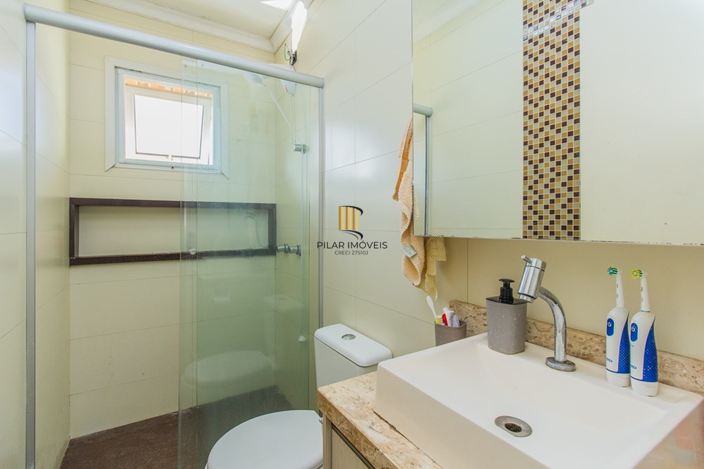 Casa 2 dormitórios no bairro Fátima