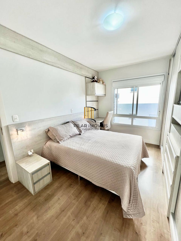 Apartamento 2 dormitórios no bairro Centro