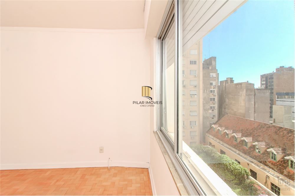 Apartamento 4 dormitórios no bairro Centro Histórico