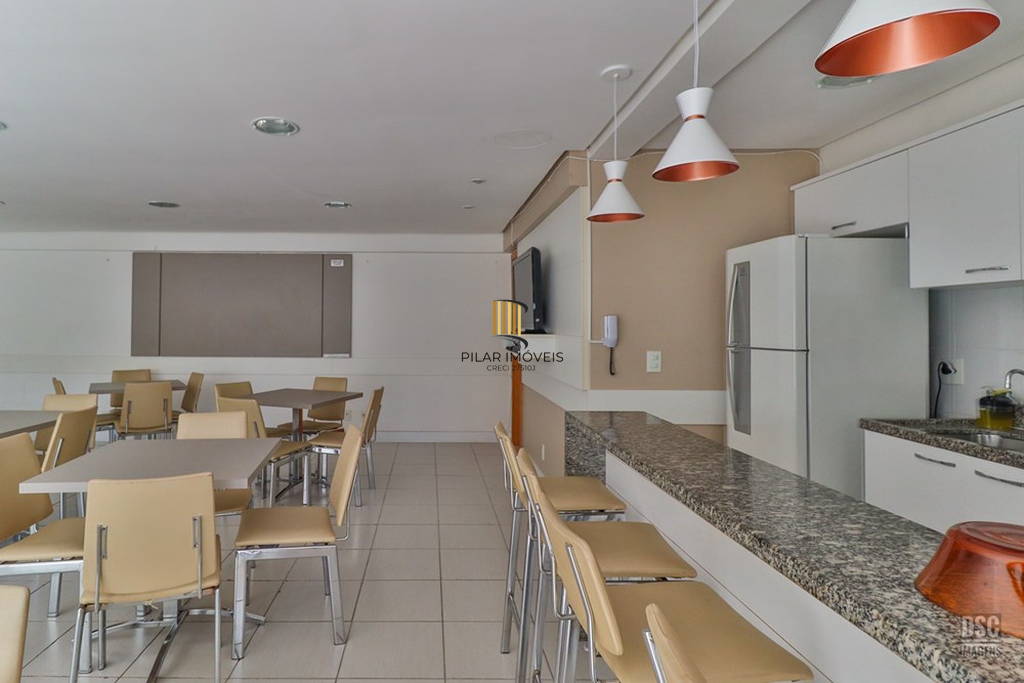 Apartamento 2 dormitórios no bairro Passo da Areia