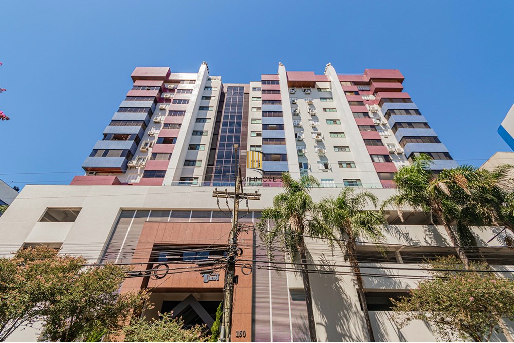 Apartamento 3 dormitórios no bairro Menino Deus