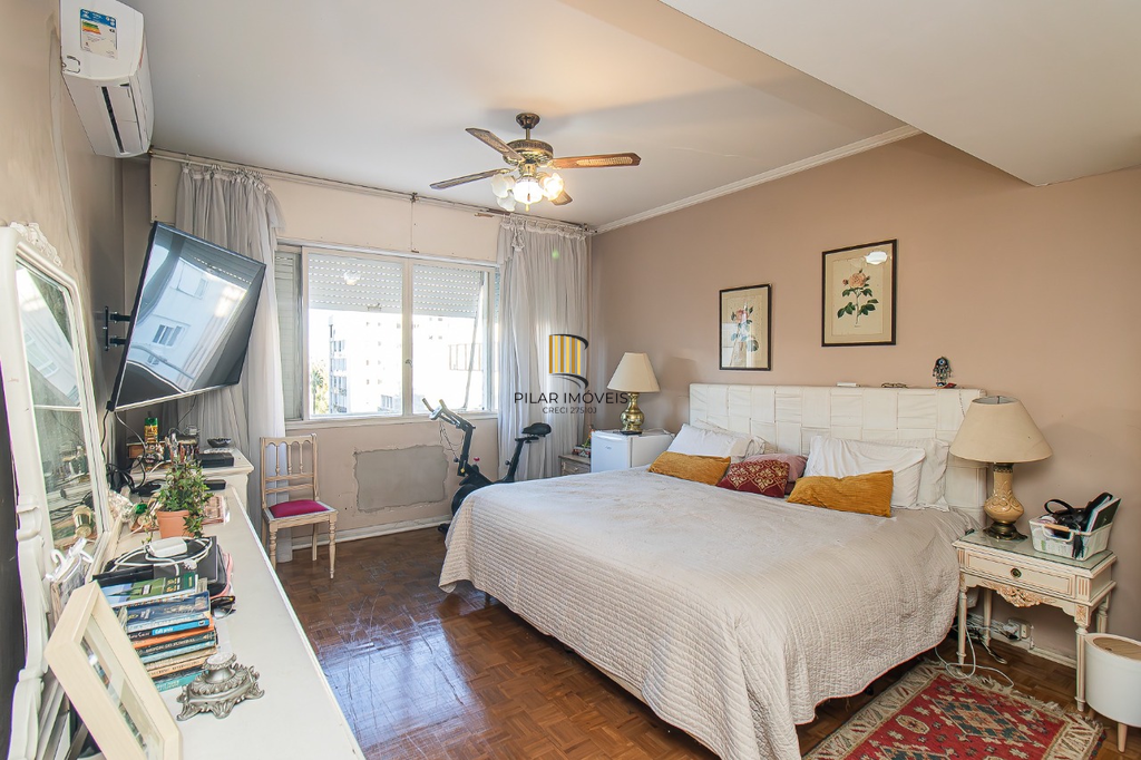 Apartamento 4 dormitórios no bairro Moinhos de Vento