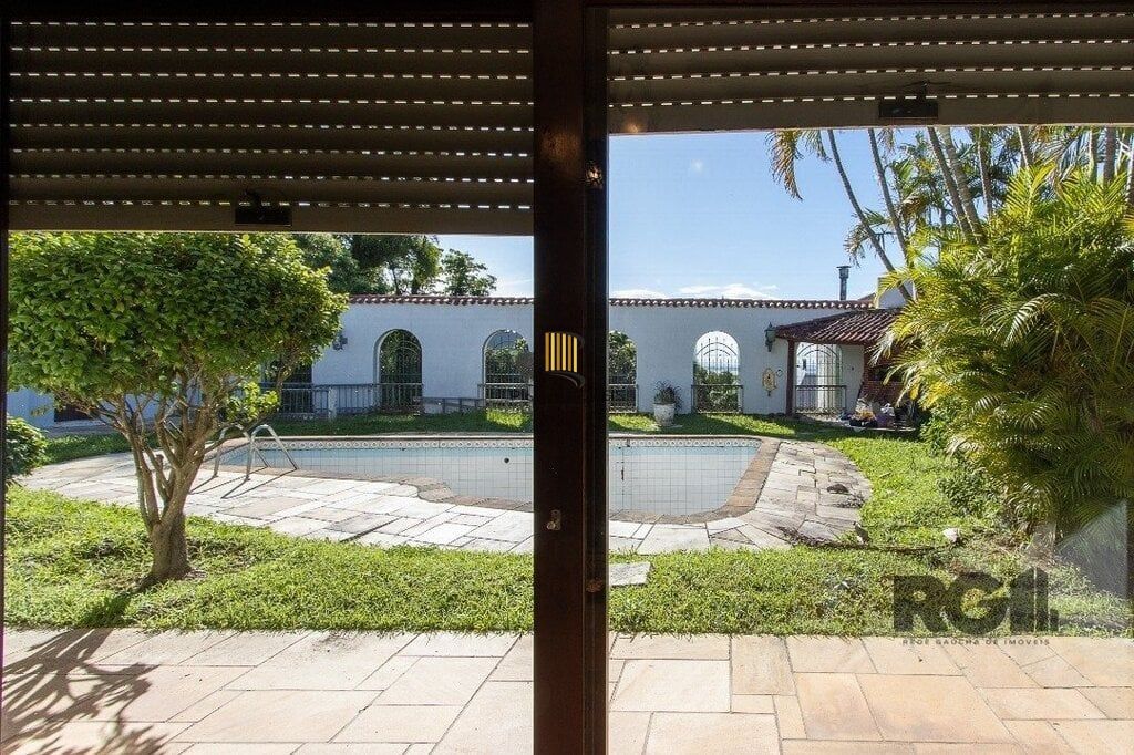 Casa 3 dormitórios no bairro Santa Tereza