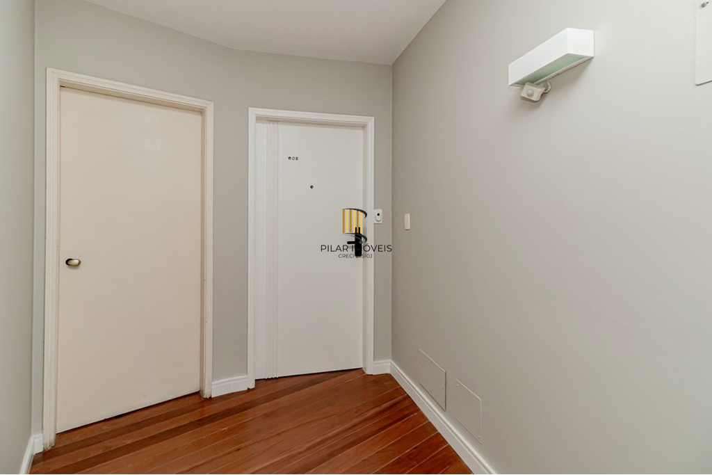 Apartamento 2 dormitórios no bairro Moinhos de Vento