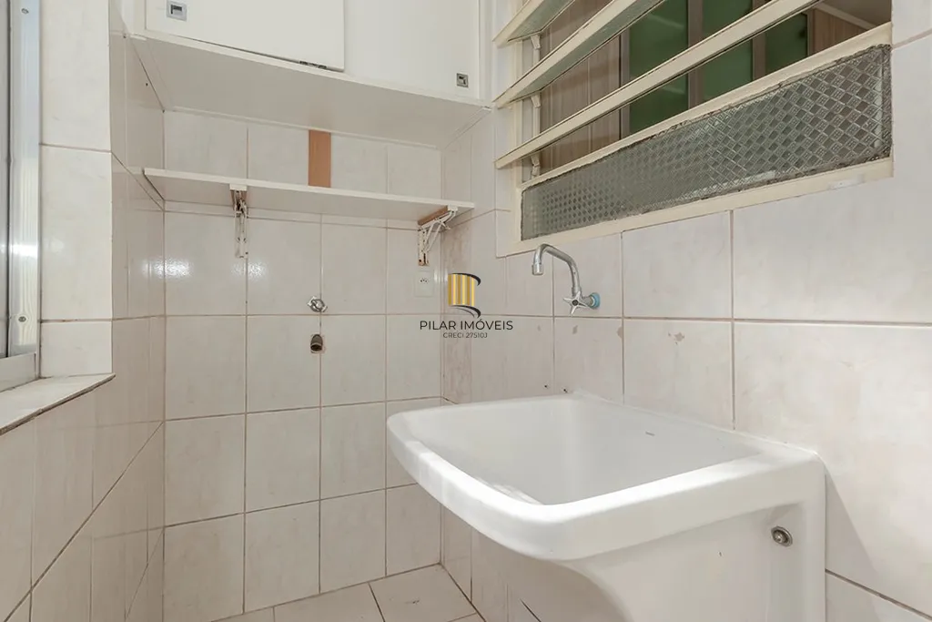 Apartamento 2 dormitórios no bairro São Geraldo