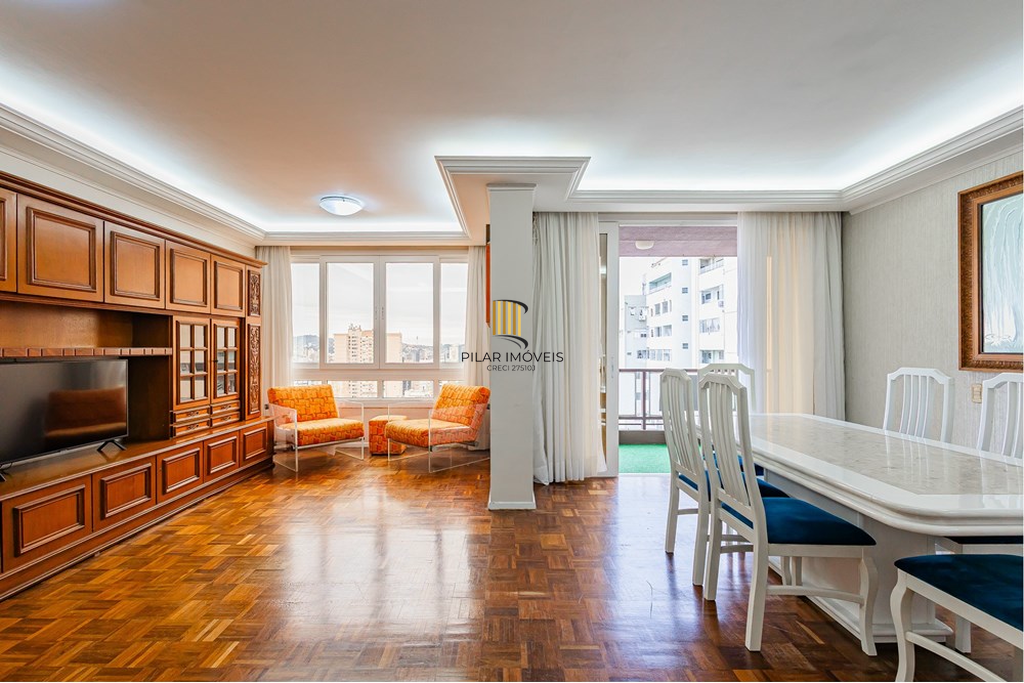 Apartamento 3 dormitórios no bairro Centro Histórico