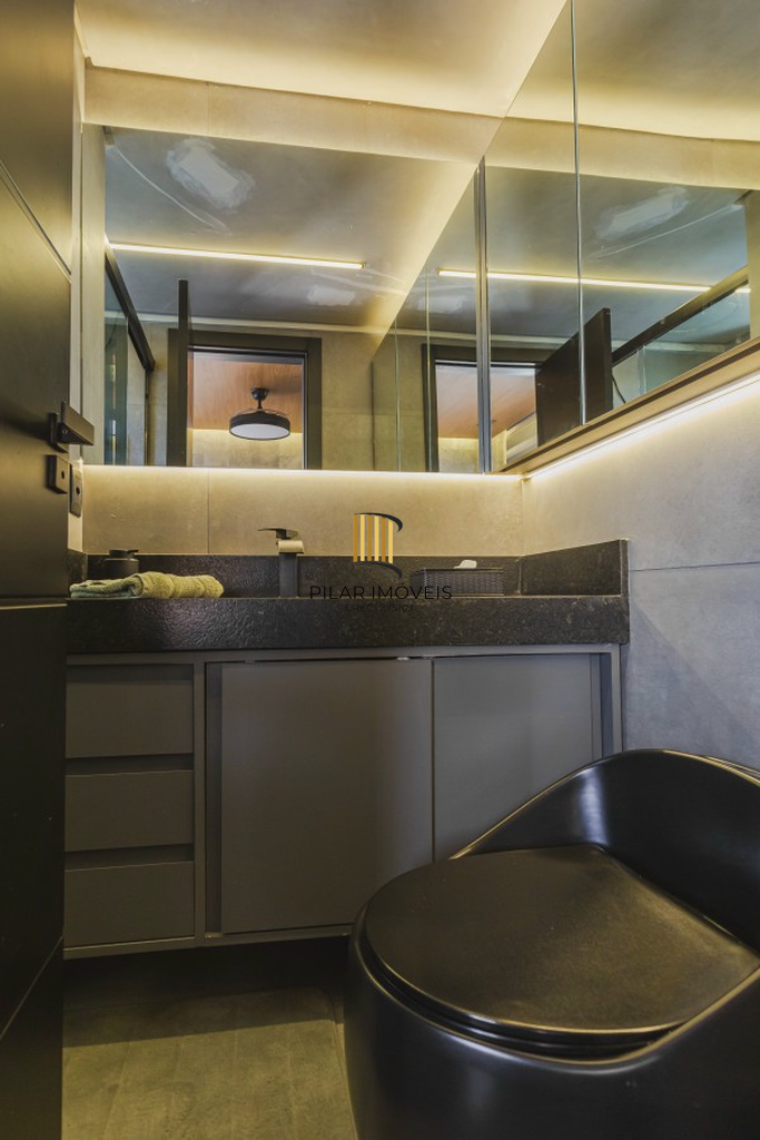 Apartamento 3 dormitórios no bairro Cidade Baixa