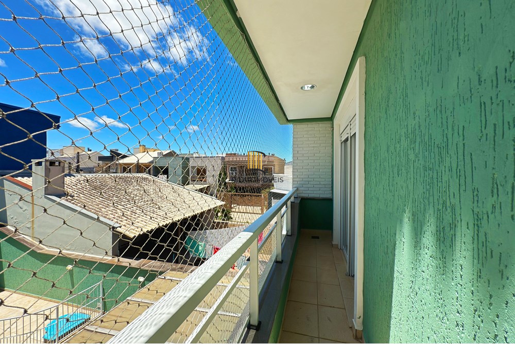 Casa 1 dormitório no bairro Hípica