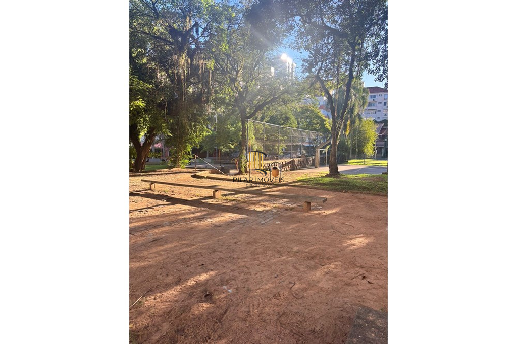Apartamento 2 dormitórios no bairro Petrópolis