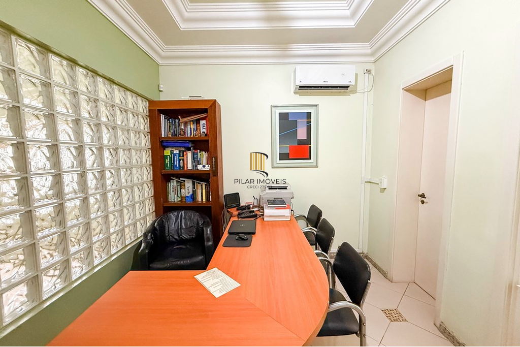 Casa 6 dormitórios no bairro Nossa Senhora das Graças