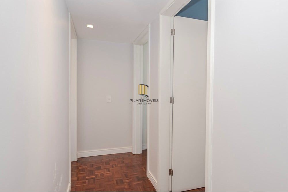 Apartamento 3 dormitórios no bairro Menino Deus