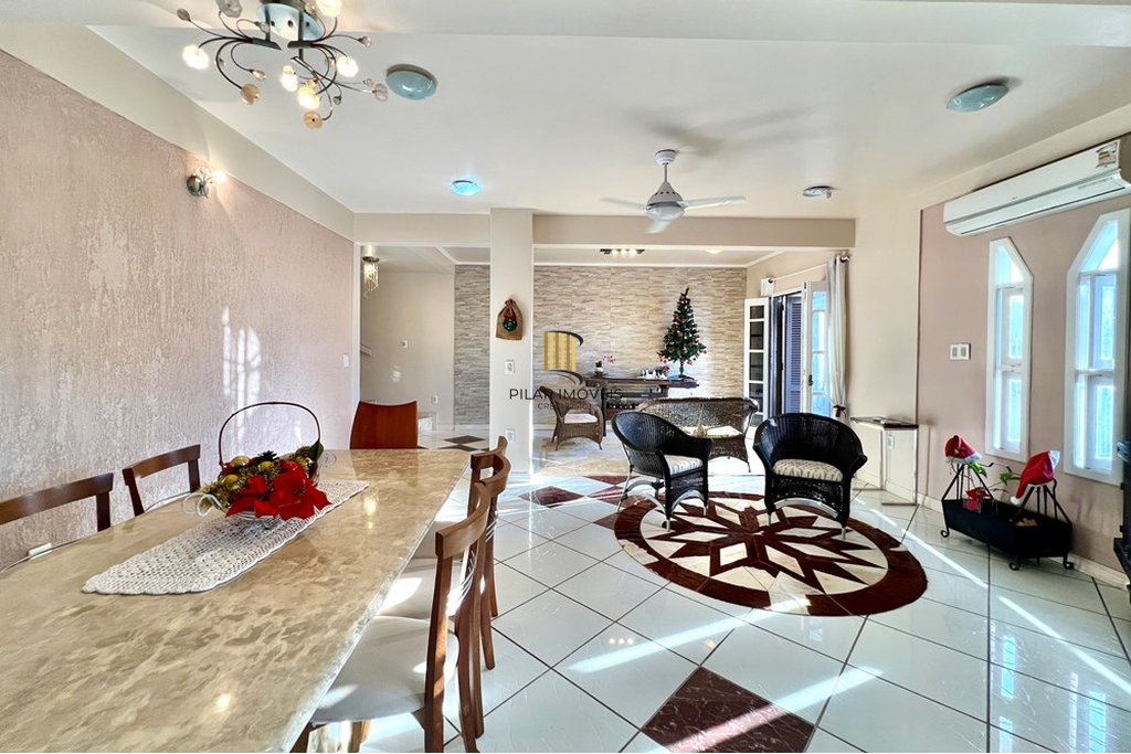 Casa 3 dormitórios no bairro Harmonia