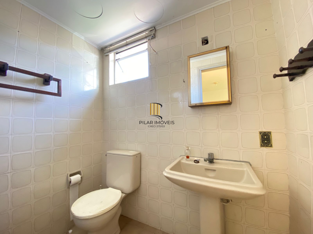 Apartamento 2 dormitórios no bairro Camaquã