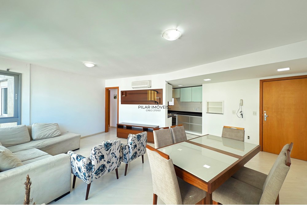 Apartamento 3 dormitórios no bairro Menino Deus