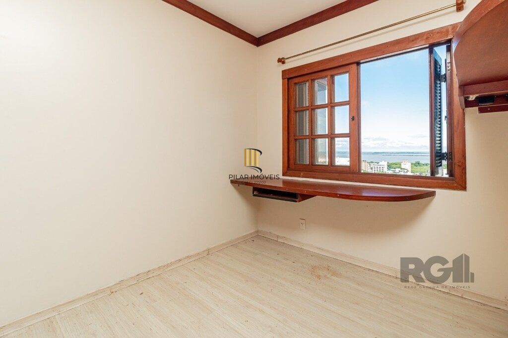 Apartamento 3 dormitórios no bairro Menino Deus