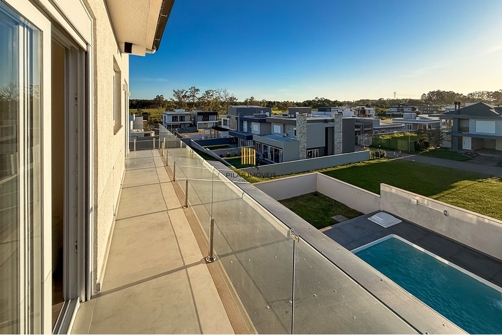 Casa de Condomínio 3 dormitórios no bairro Sanga Funda