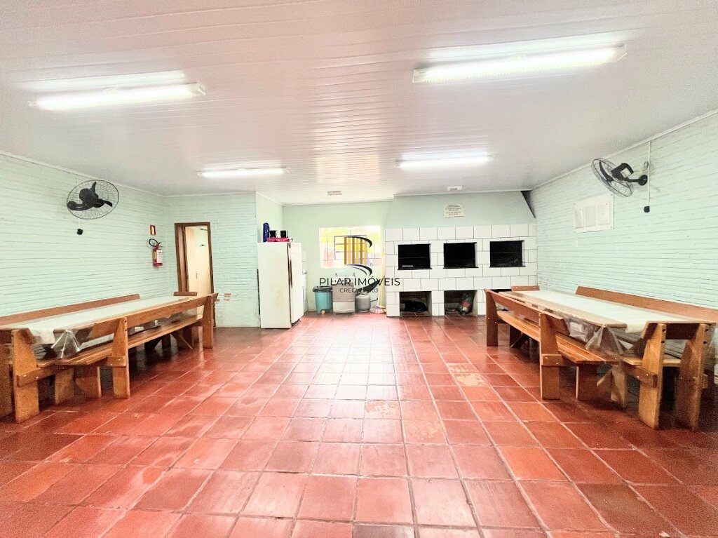 Apartamento 2 dormitórios no bairro Cavalhada