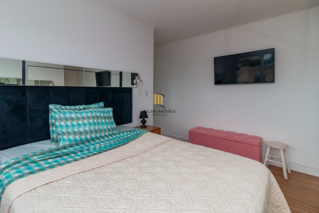 Apartamento 2 dormitórios no bairro Azenha