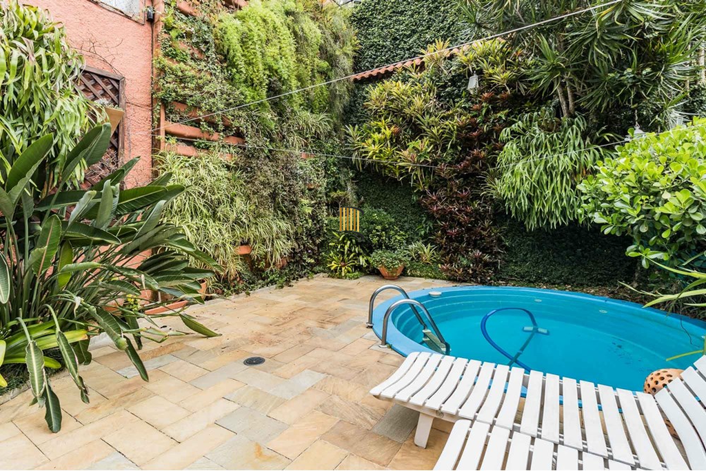 Casa 3 dormitórios no bairro Jardim Sabará