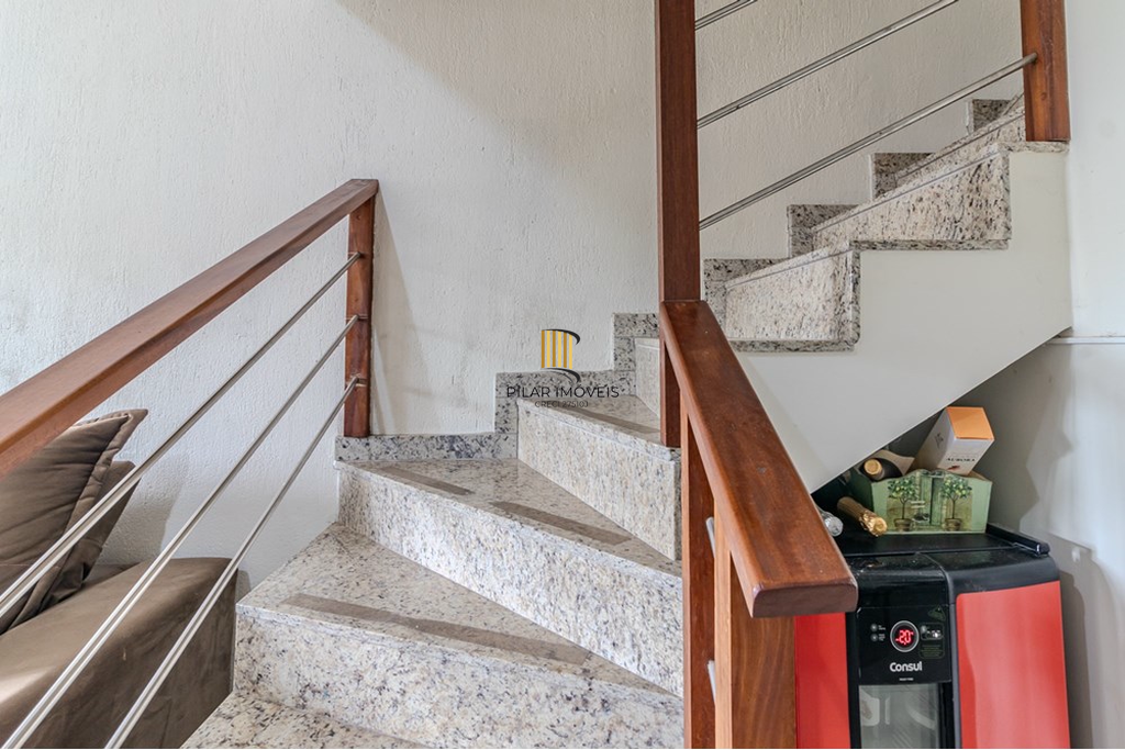 Casa 3 dormitórios no bairro Rubem Berta