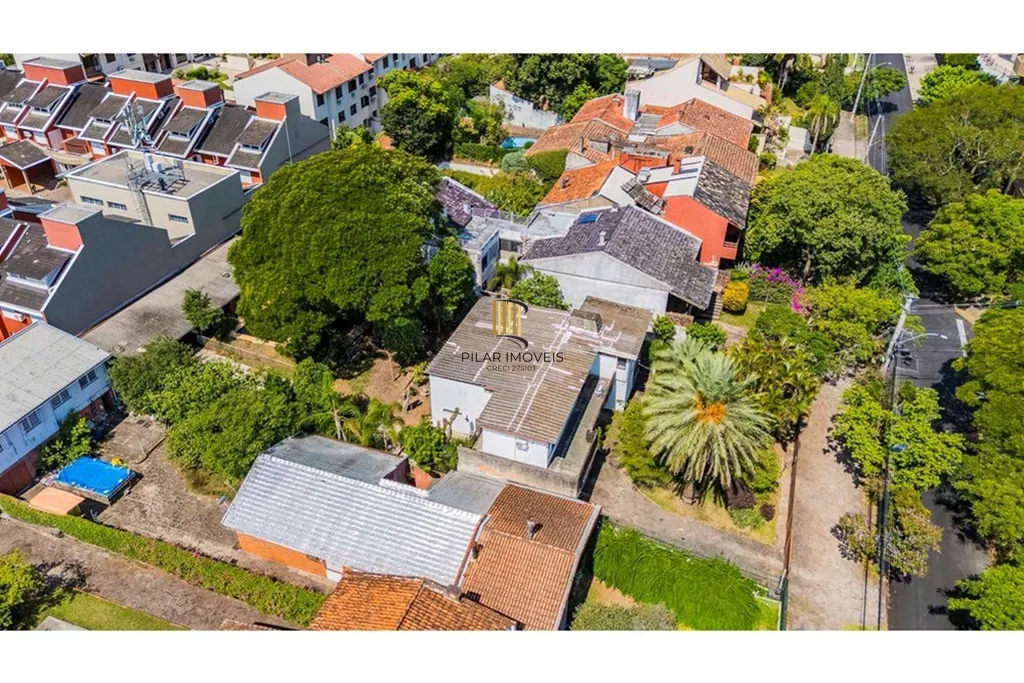 Casa 5 dormitórios no bairro Cristal