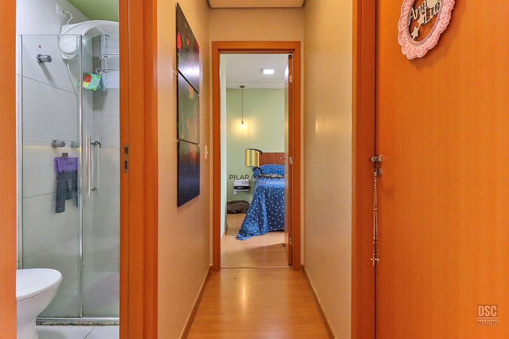 Apartamento 2 dormitórios no bairro Rubem Berta
