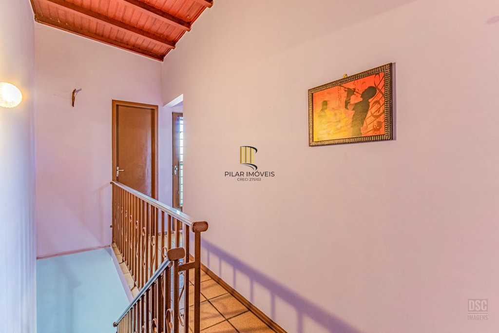 Casa 5 dormitórios no bairro Tristeza