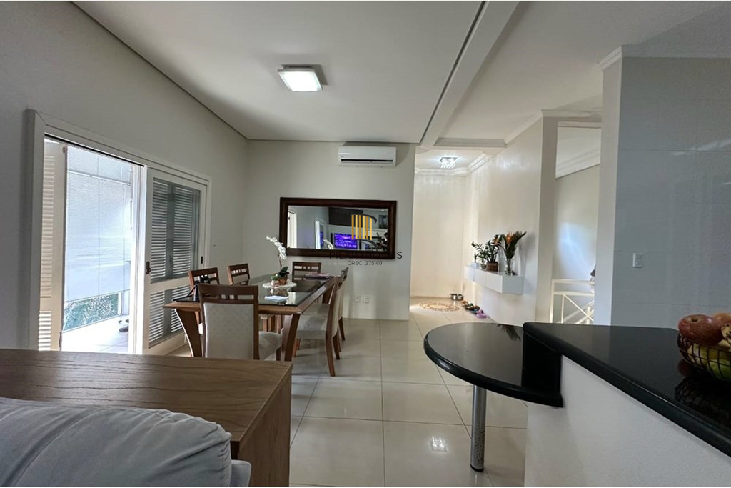 Apartamento 2 dormitórios no bairro Centro