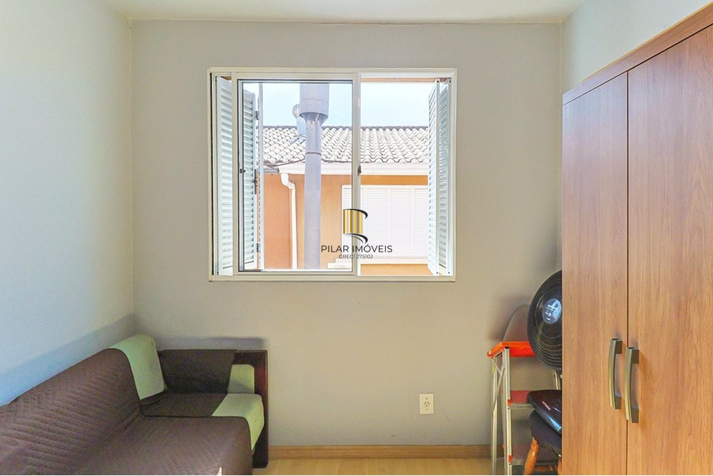 Casa de Condomínio 4 dormitórios no bairro Jardim Itu Sabará