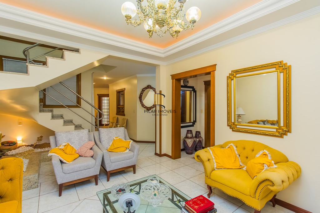 Casa 4 dormitórios no bairro Estância Velha
